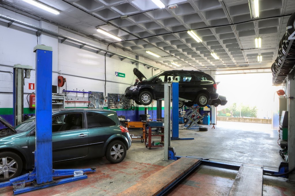 Talleres Hitacar — Taller