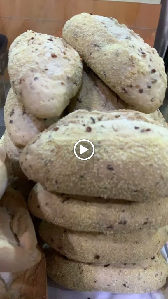 El Meson Bar — Videos