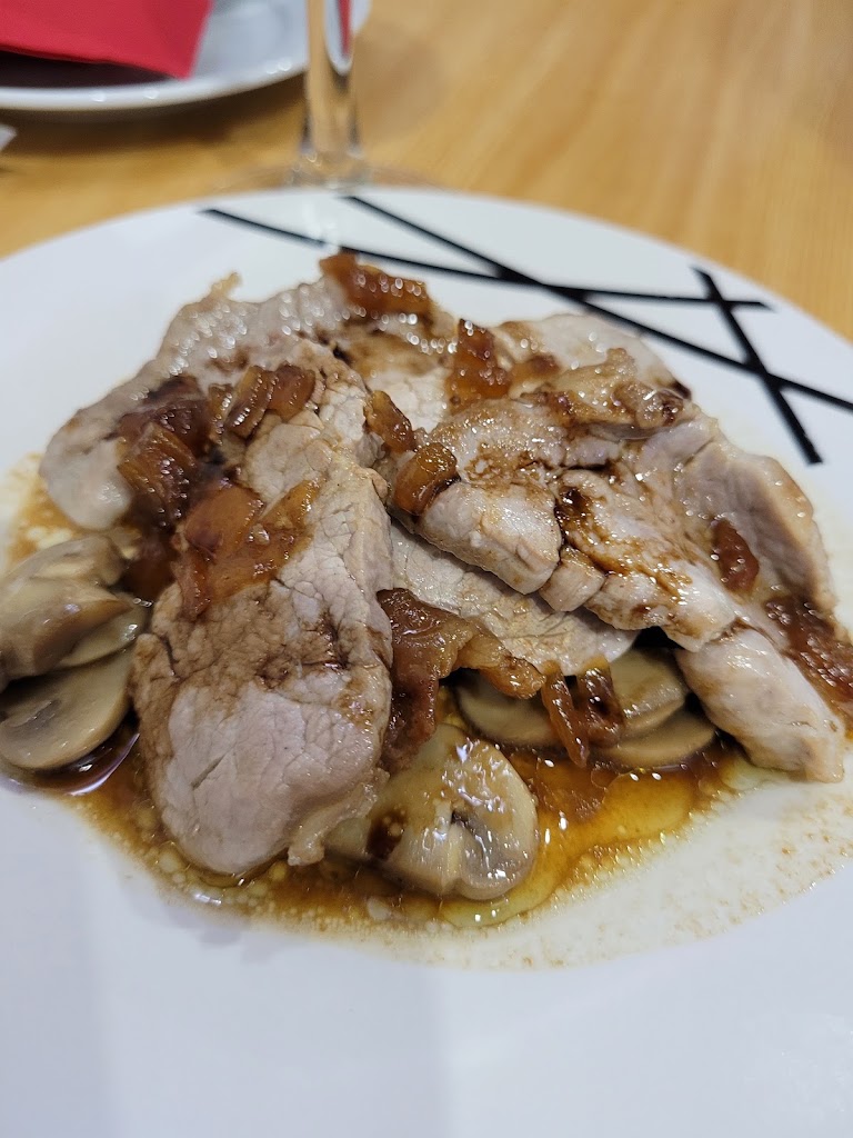 Bar Tu Rincon — Comida y bebida