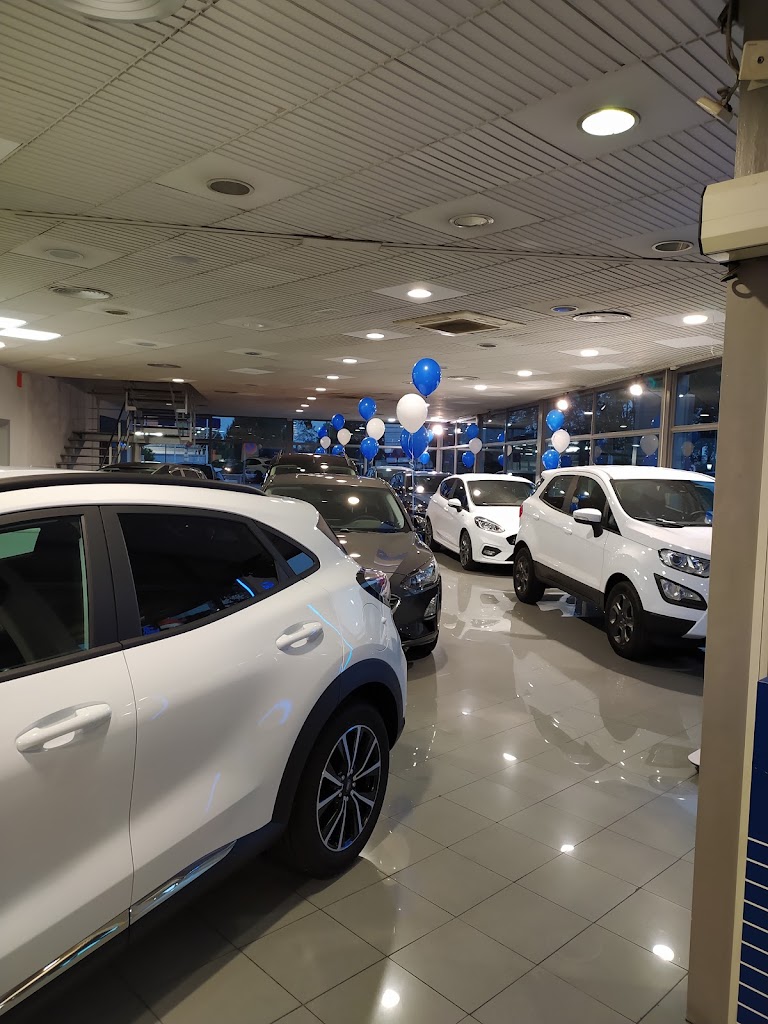 Concesionario Oficial Ford | Garatge Central Figueres — Interior