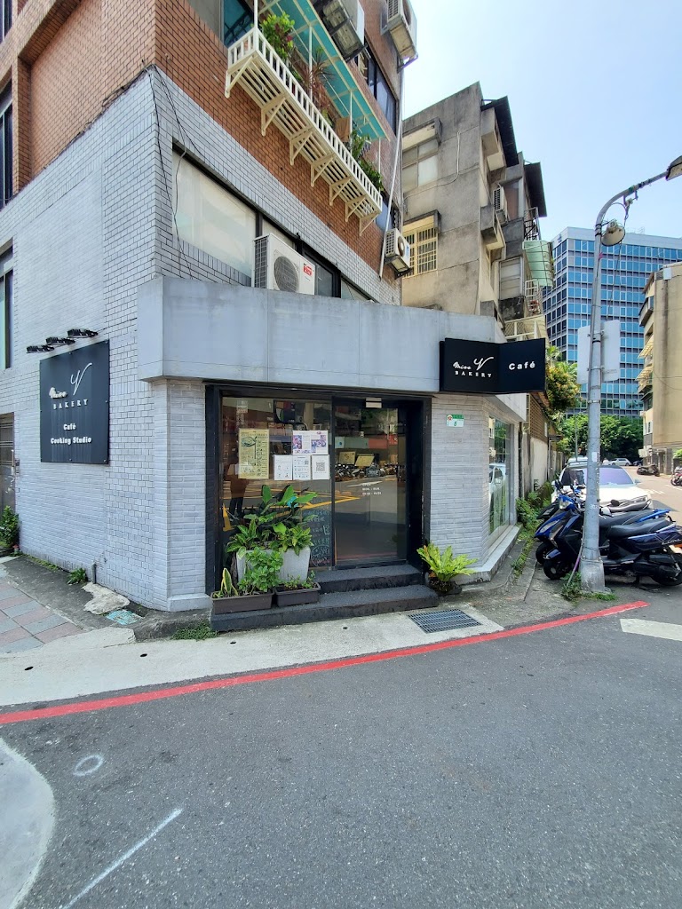 Miss V Bakery Cafe 敦北店 的照片