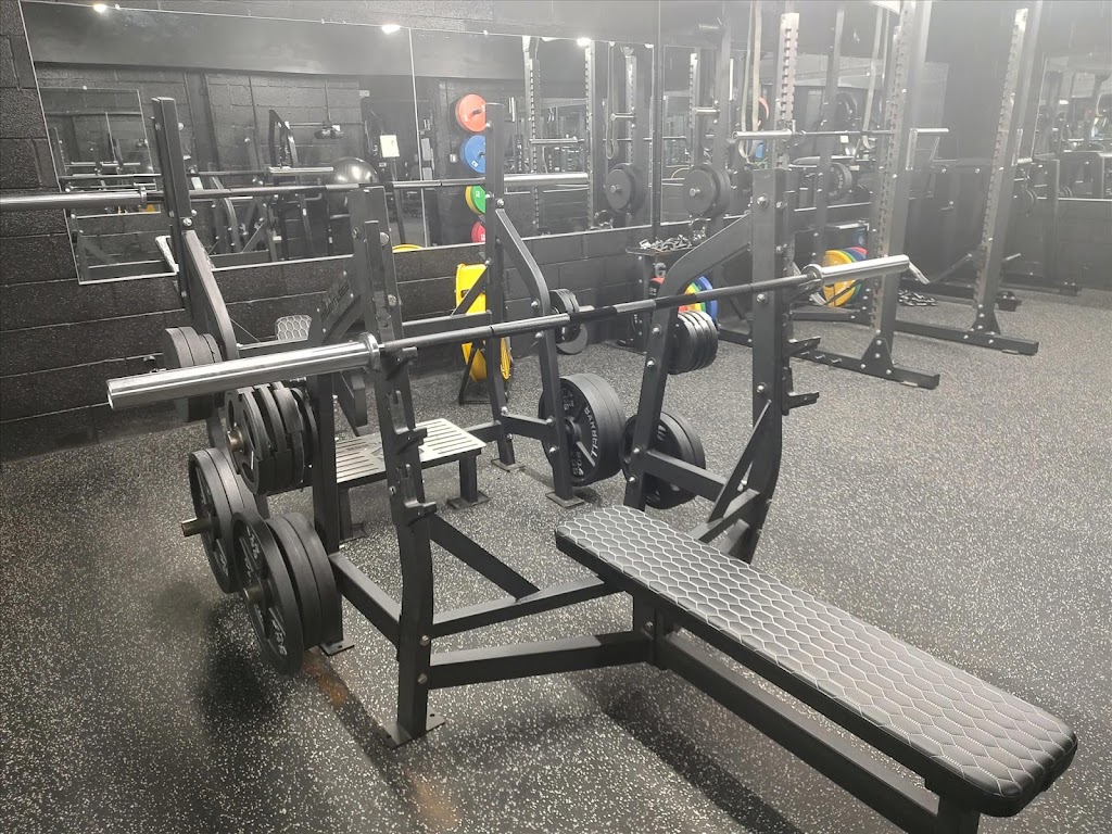  Baynes Bodybuilding Gym