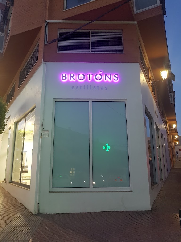 Brotons Estilistas Alfaz — Exterior
