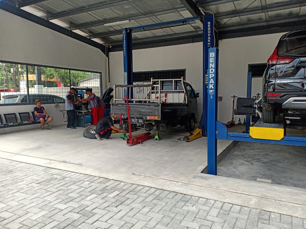 SGJ Bridgestone Tire Shop