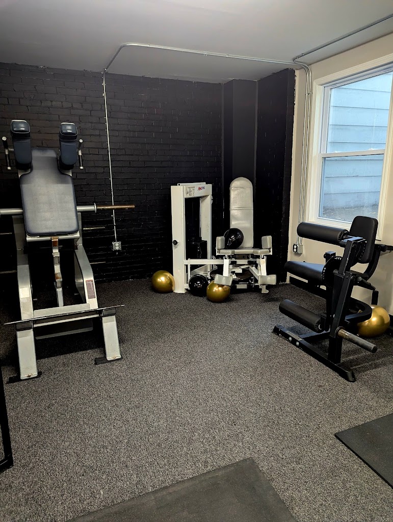  BT Strength & Fitness