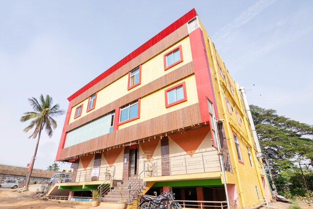 Oyo Ssv Hotel