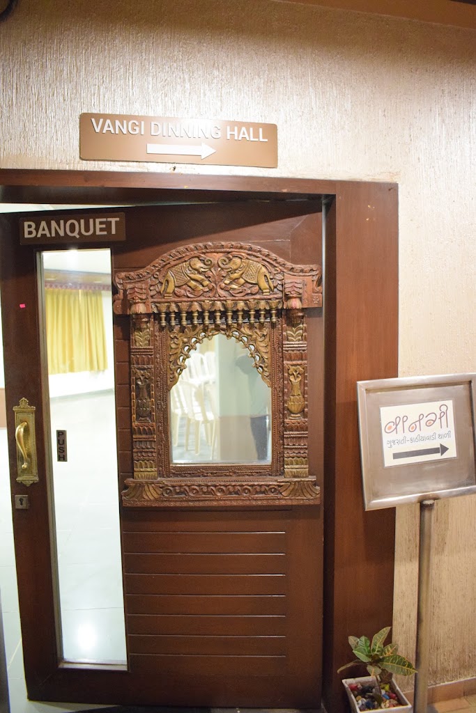Vangi Dining Hall Best Restaurants Gujarati Thali Veg Restaurants Gujarati Restaurants