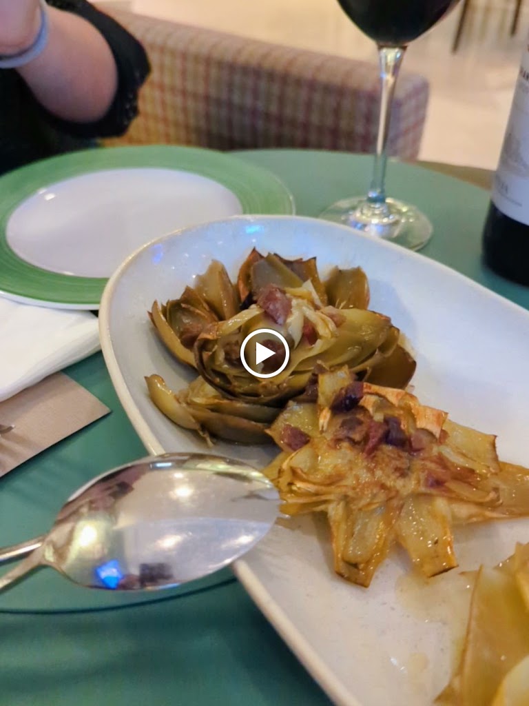 Seagrams Gastro Bar - Palacio de Aviles — Videos