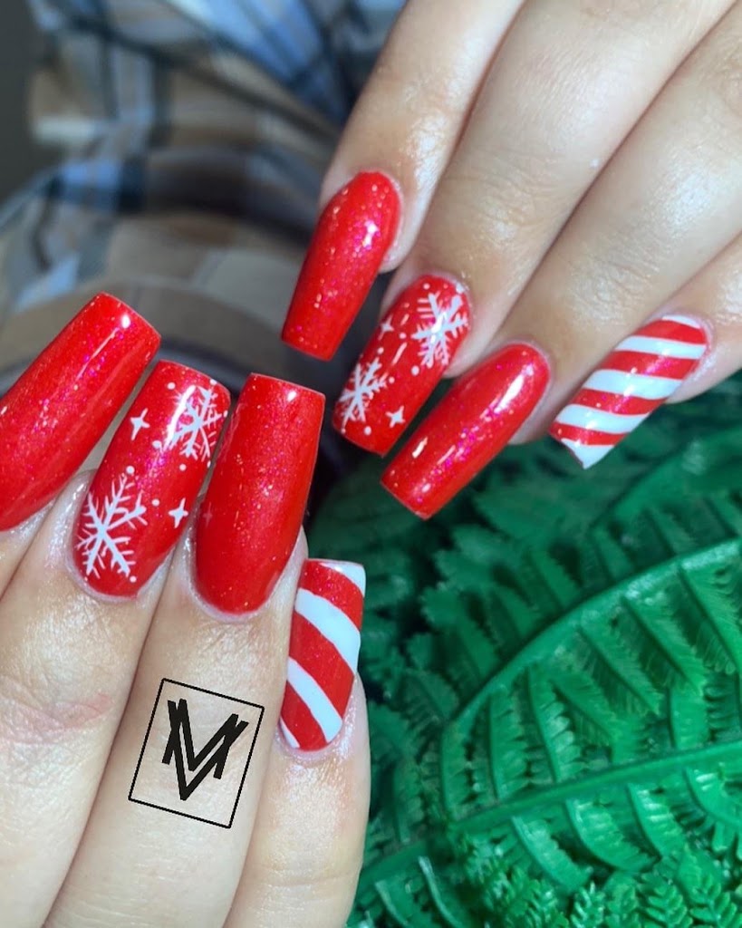 VIRMA NAILS STUDIO Unas Velez Malaga Manicura ,pedicura, unas de gel, unas esculpidas y mucho mas — Del propietario