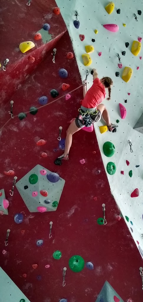  Lindseth Climbing Center