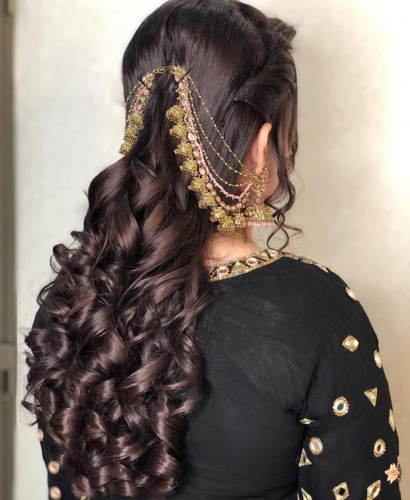 Tanishq Beauty Parlour