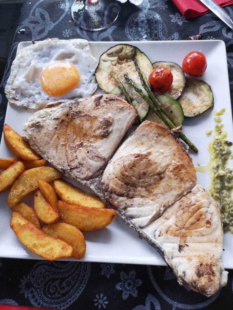 Cafe bar HORTELANO — Comida y bebida