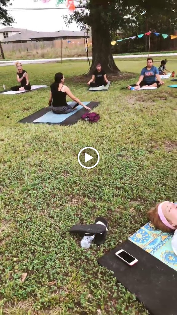  Colorful Mind Studio Yoga & Art