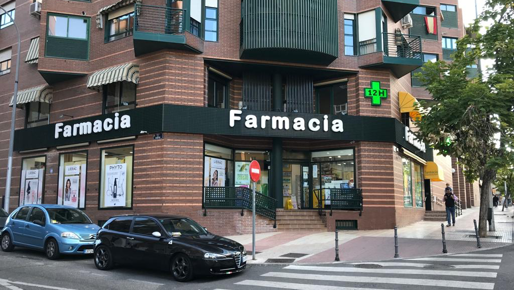 Farmacia Retamas — Del propietario