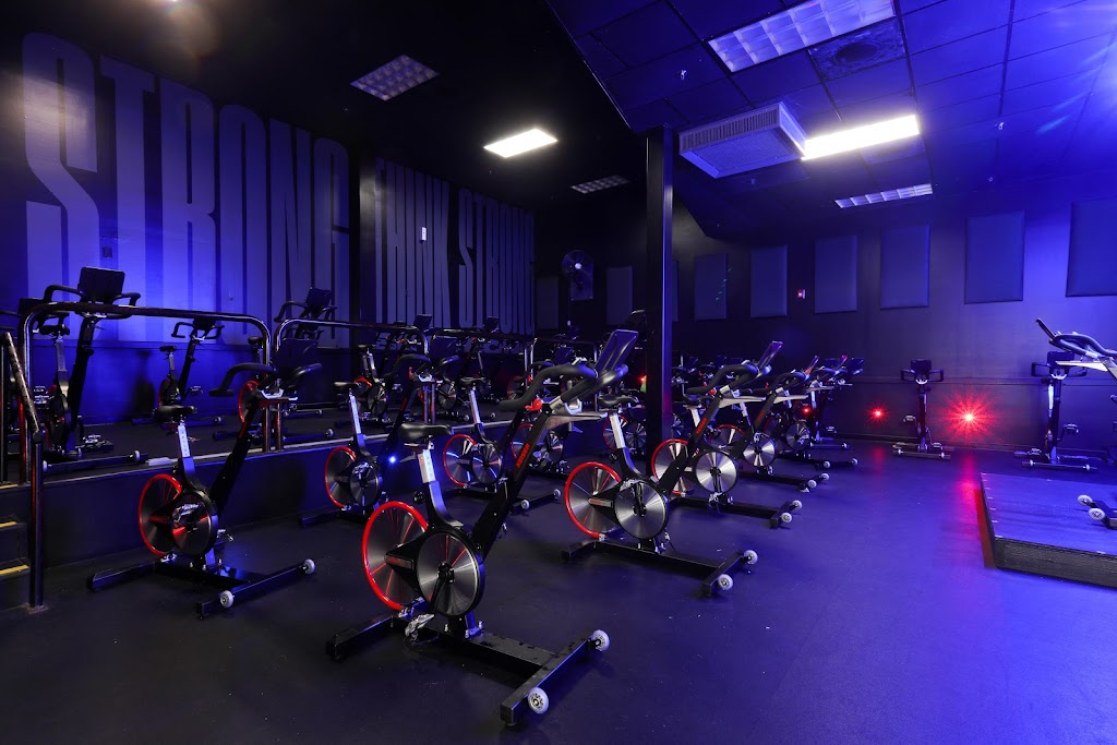  Crunch Fitness - Wall Township