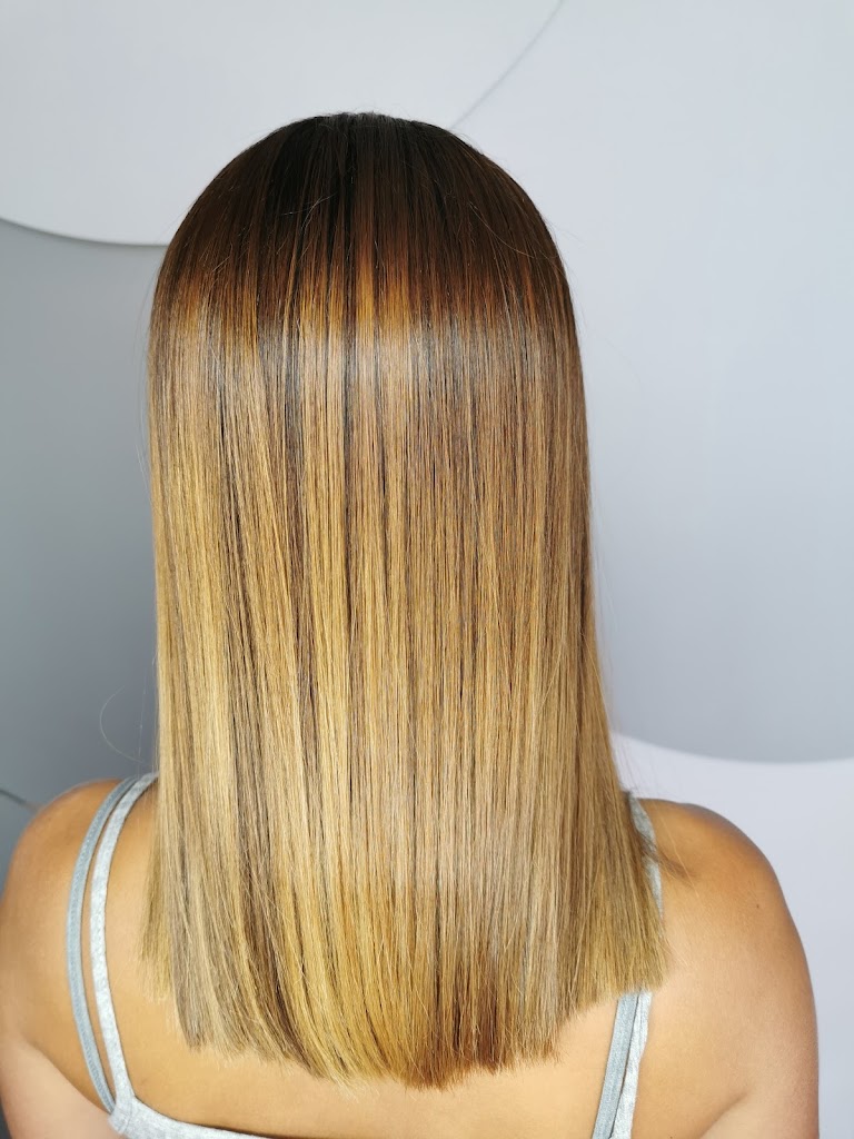 Tony Batista Estilista Peluqueros — Peinado