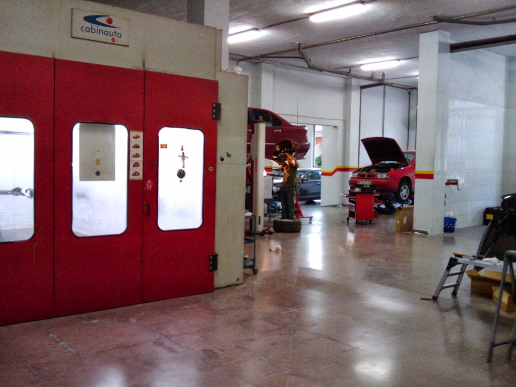 Bastida Motor S.L. — Interior