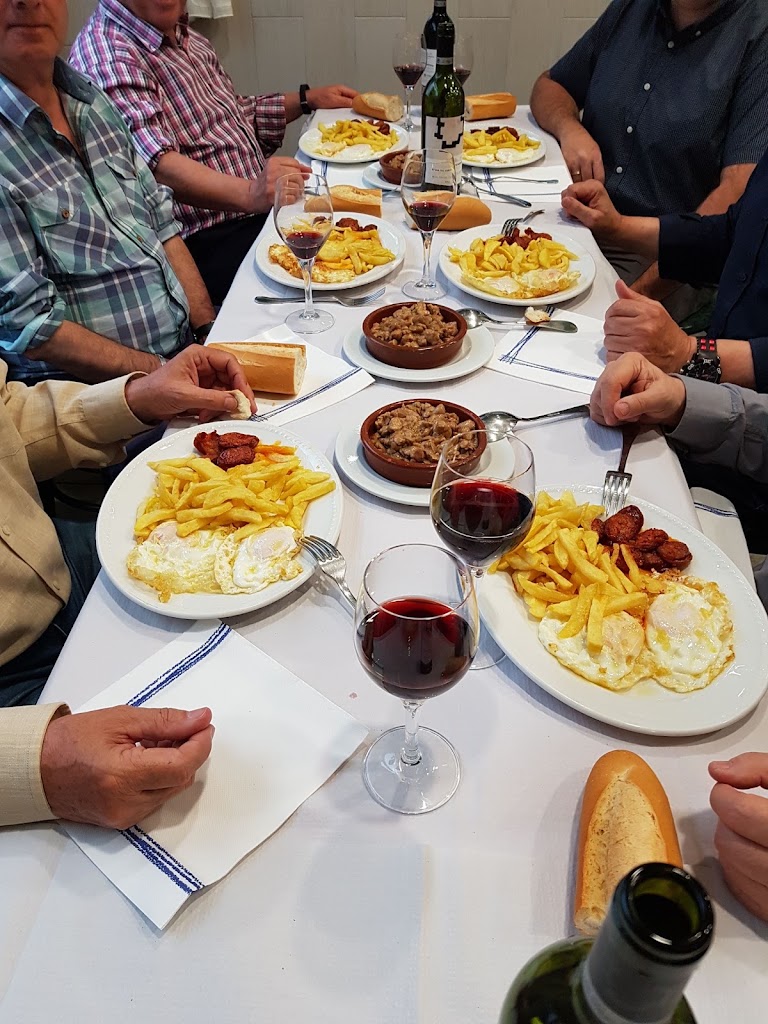 Bar Puchi — Comida y bebida
