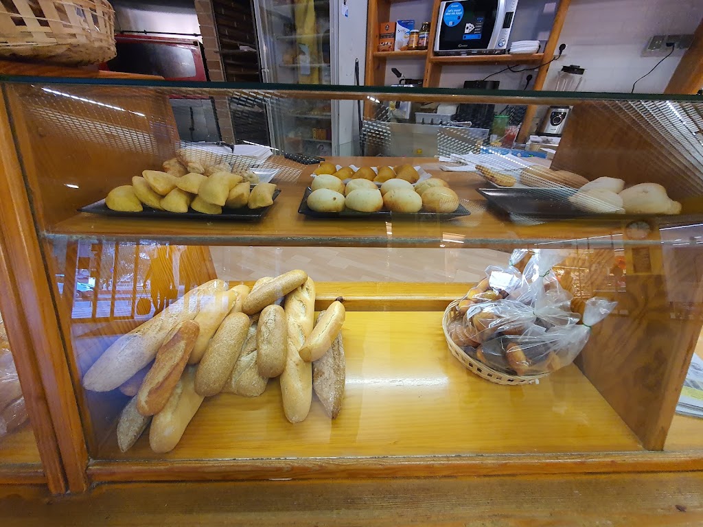 Panaderia y Cafeteria La Economica Ermitagana — Ambiente