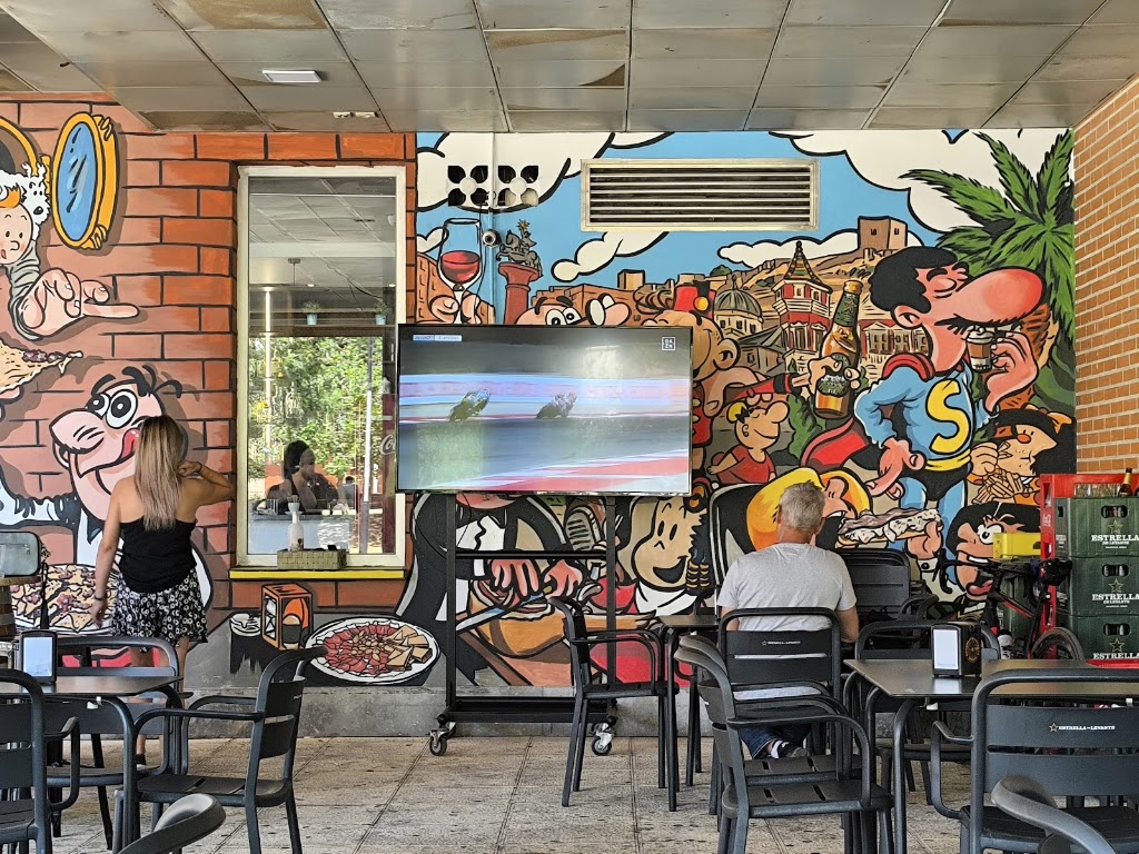 Restaurante Bocateria Tebeo — Ambiente