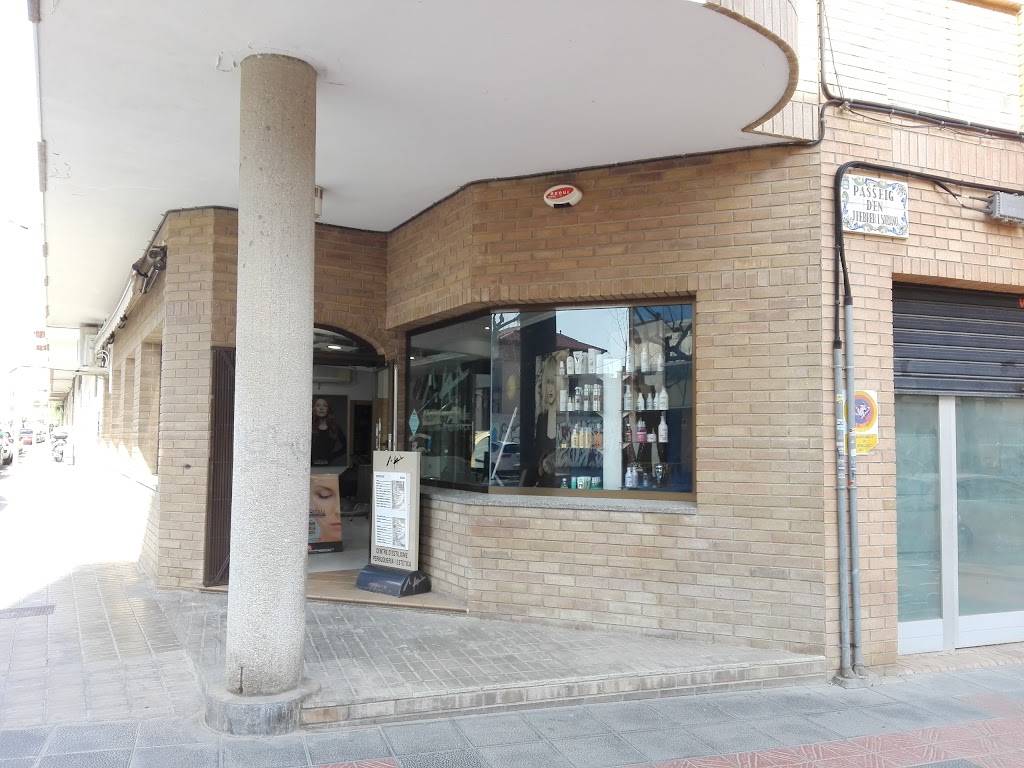 Centro De Estilisme May