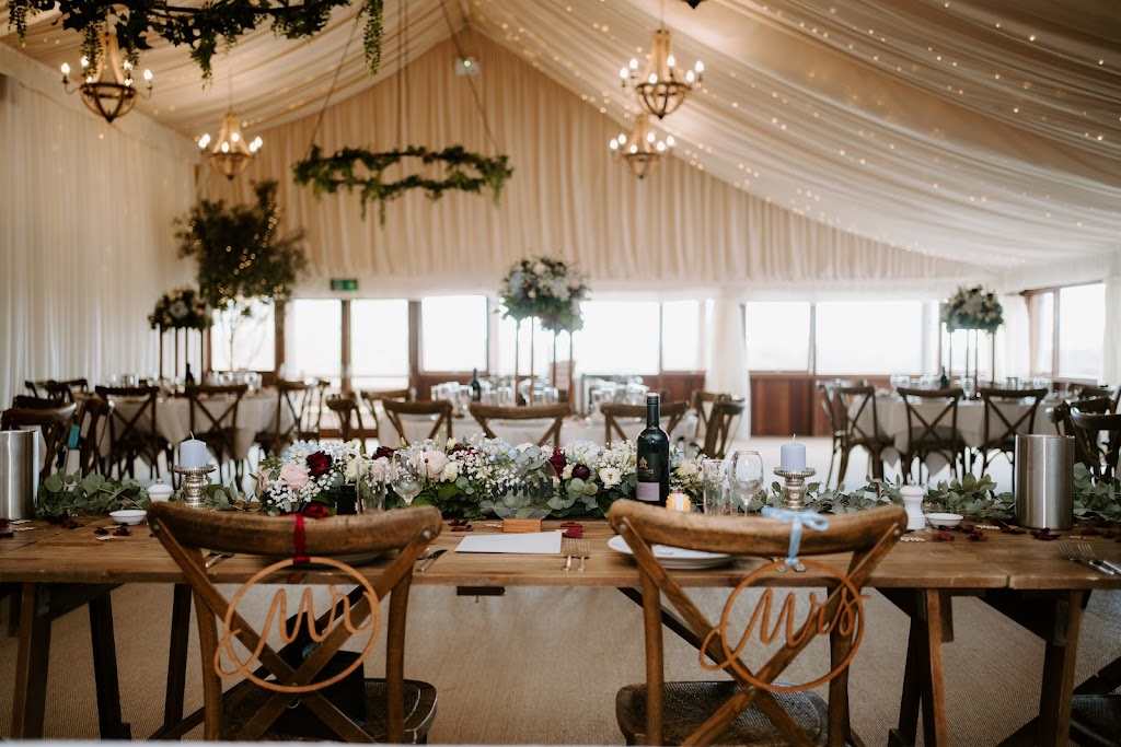 Flowers by Charlotte Davies