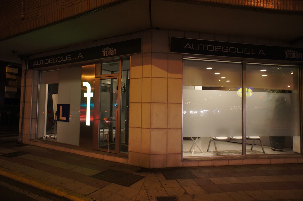 Autoescuela San Froilan — Del propietario