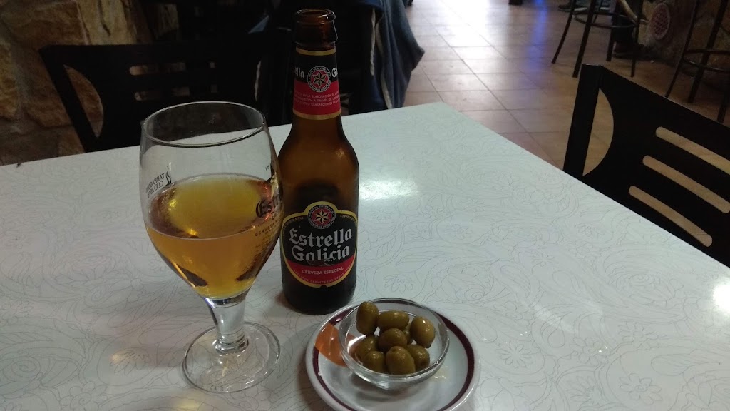 Bar sports — Comida y bebida