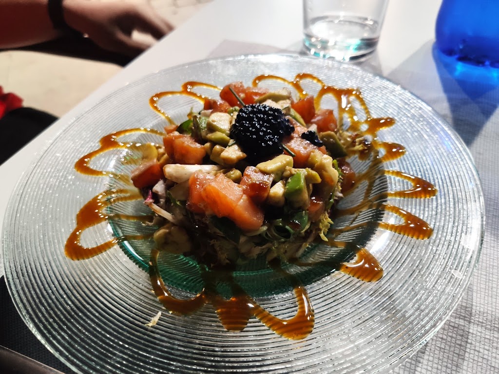 Bar La Campana — Comida y bebida