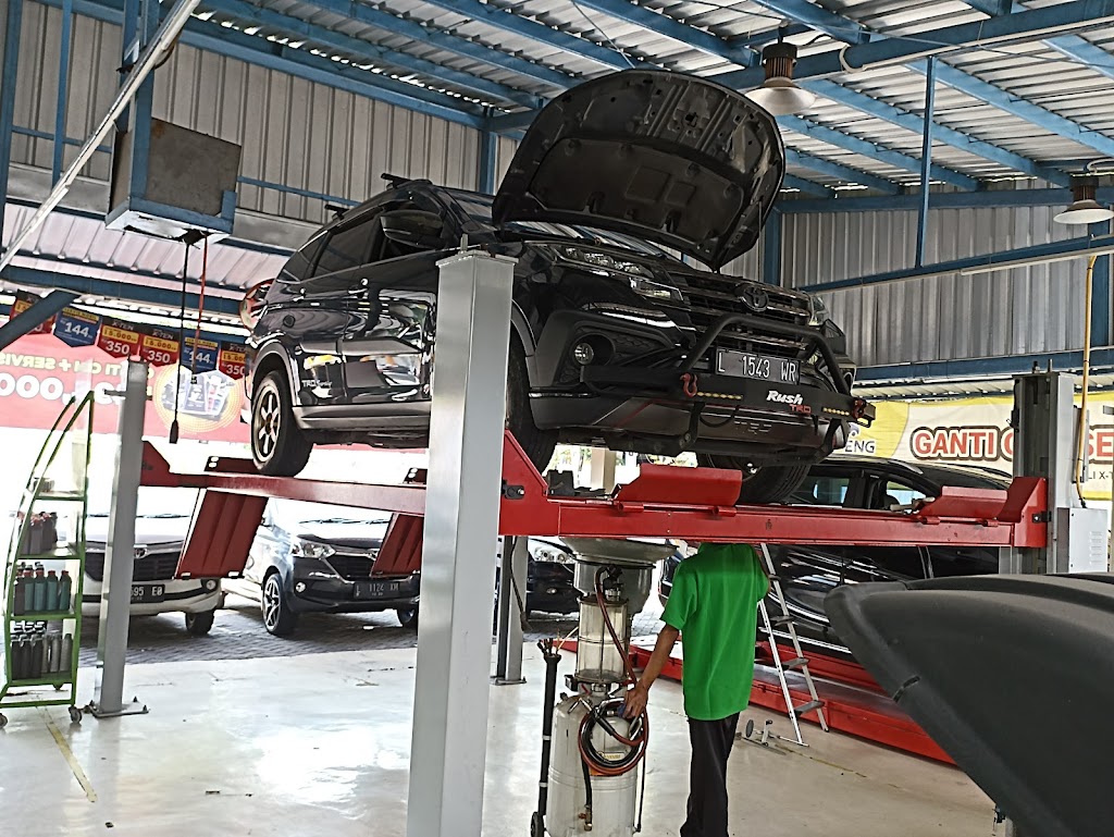 Mobeng Kupang Baru - Ganti Oli & Servis Mobil (Surabaya)