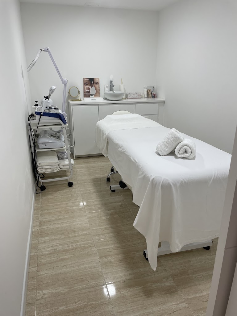 Cory Santos Masajes & estetica