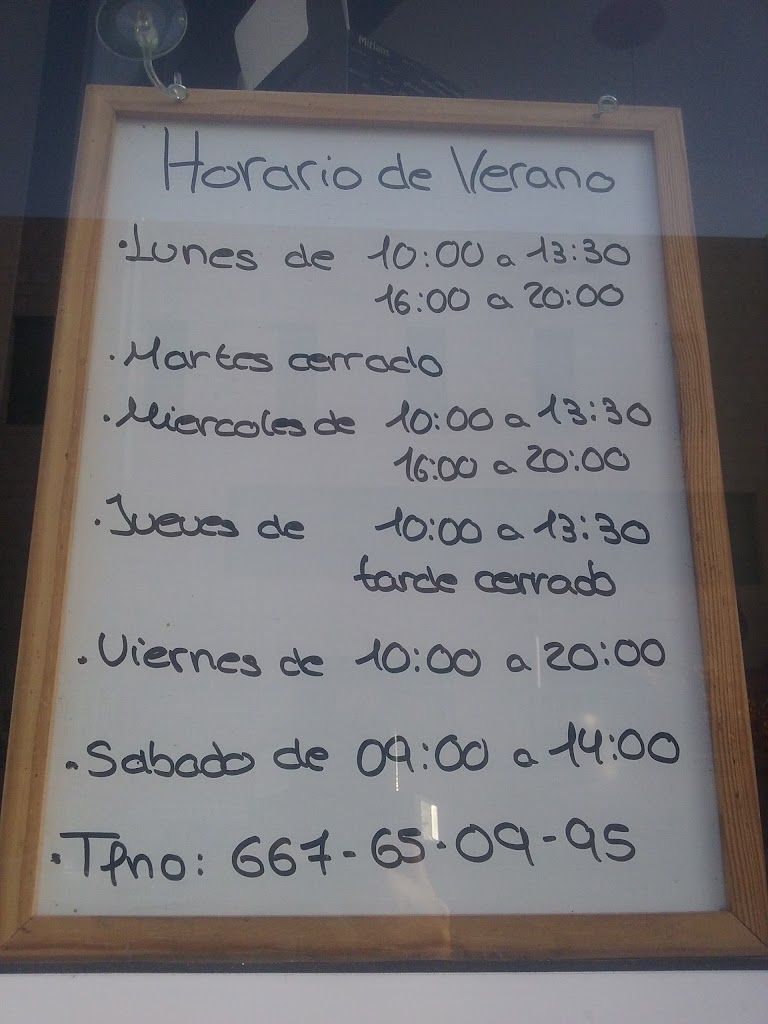 Peluqueria Ceci — Carta