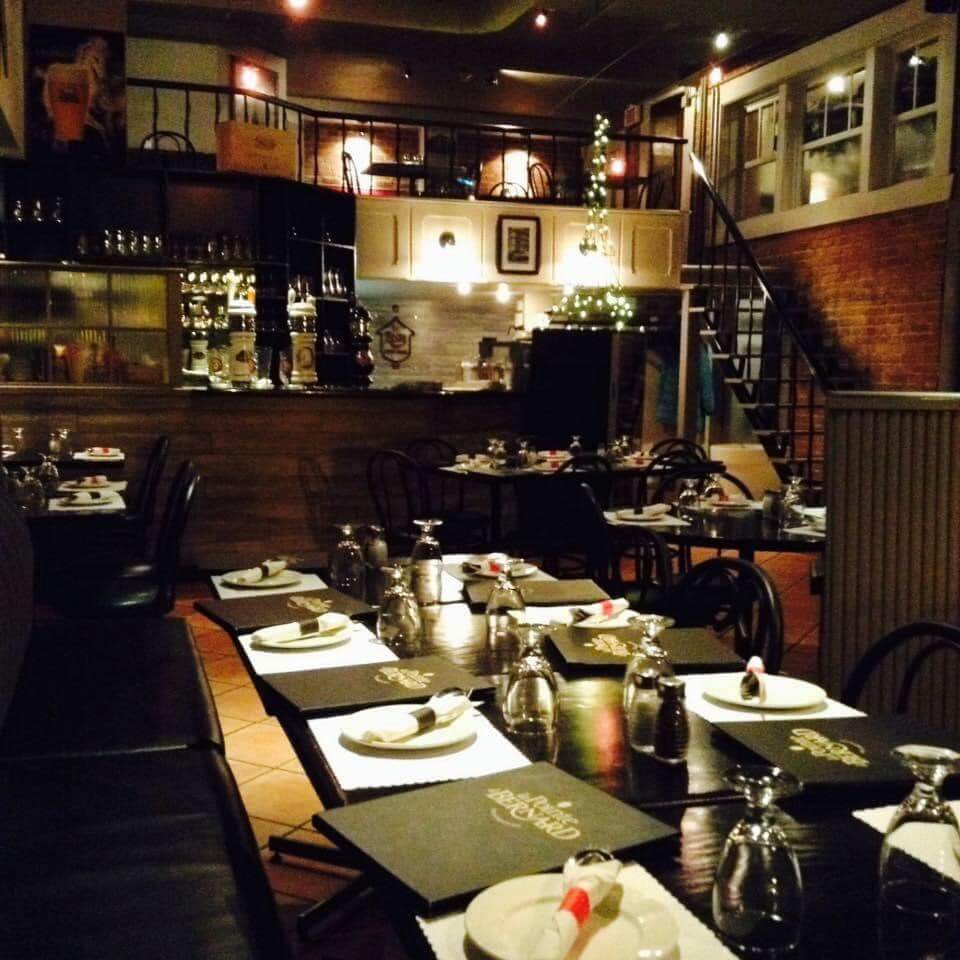 Restaurant La Pointe à Bernard in Shawinigan