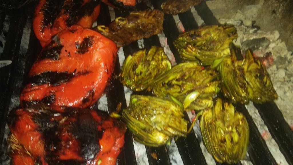 Restaurant Les Brases — Comida y bebida