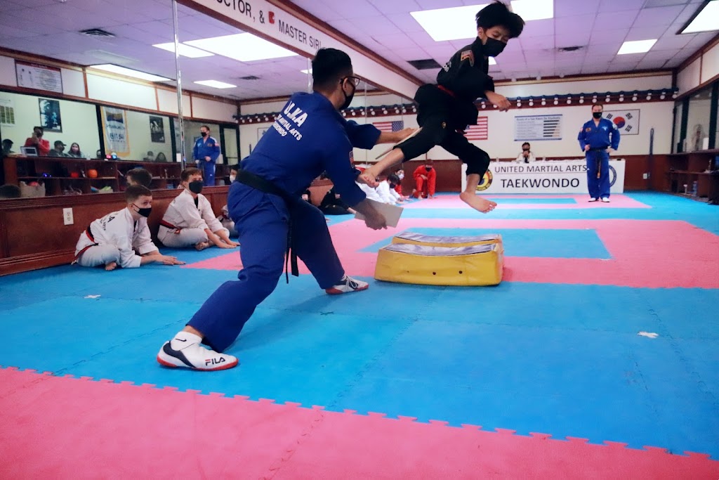  United Martial Arts TaeKwondo