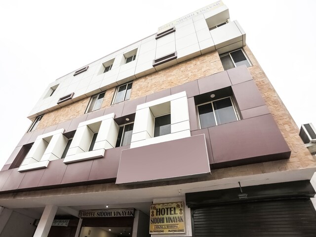 Spot On 79016 Hotel Siddhi Vinayak