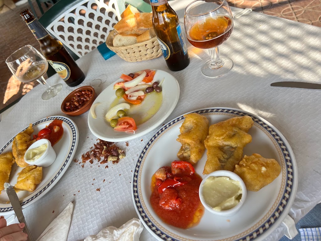 Restaurante Xulla — Comida y bebida