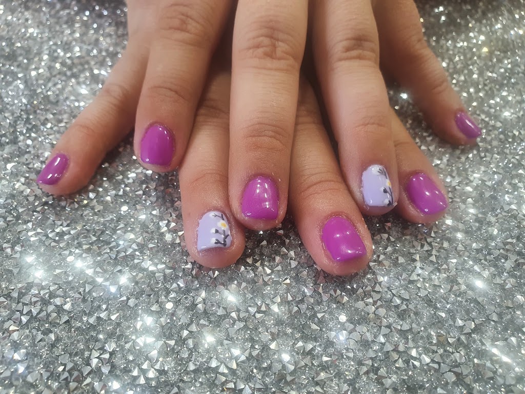 Estetica Deluxe Nails — Manicura