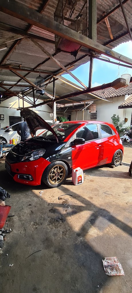 Bengkel Mobil Senja Motor