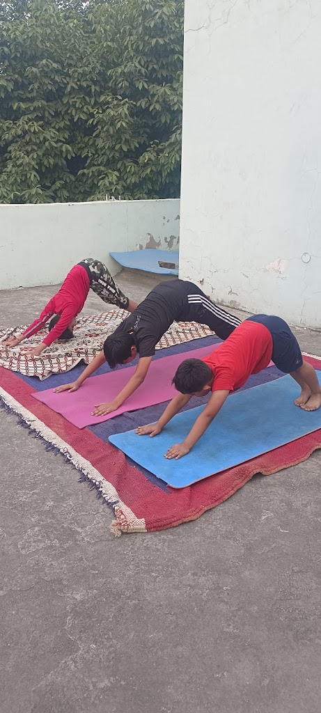 KIDS YOGA CLASSES