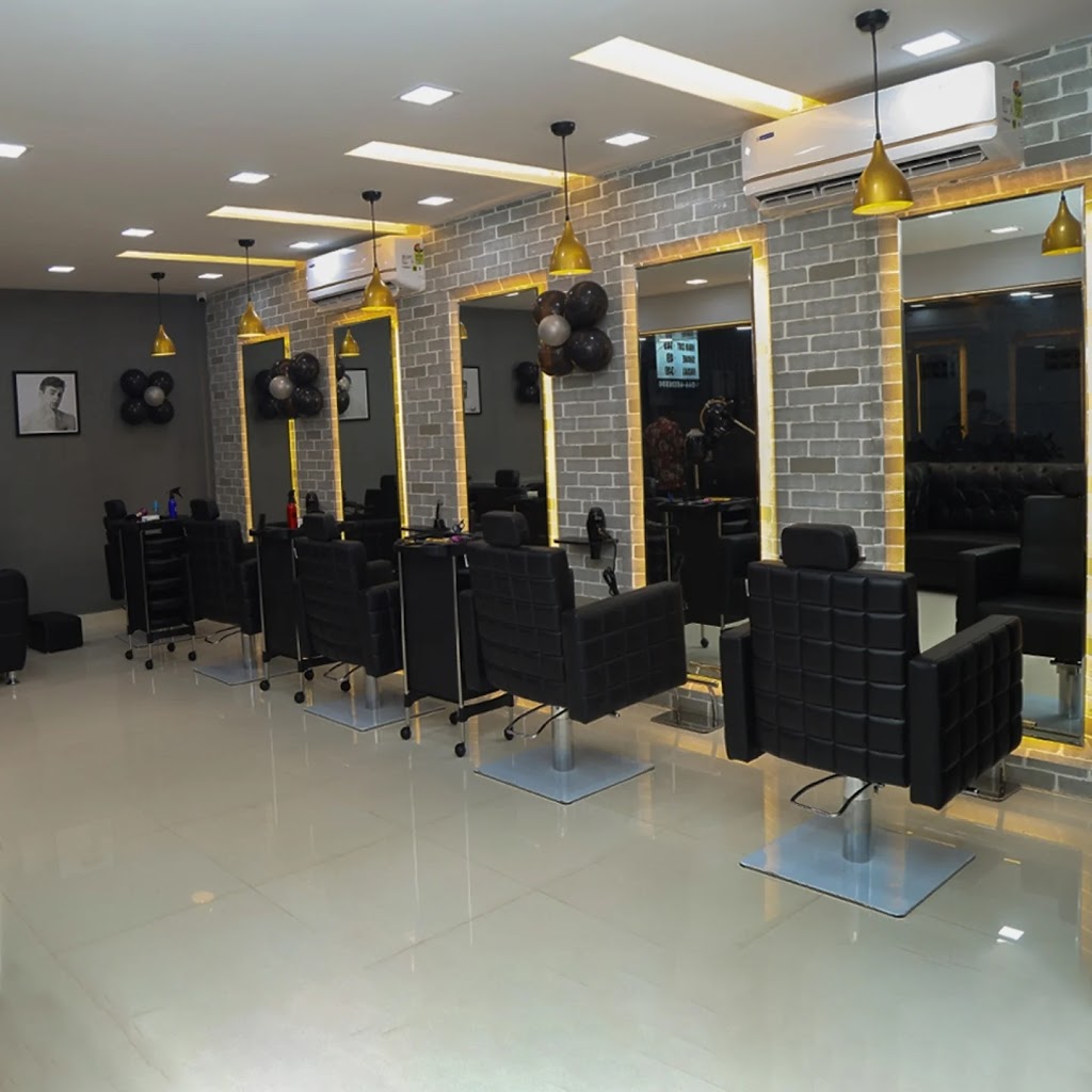 Cuts Comb Unisex Salon Adambakkam