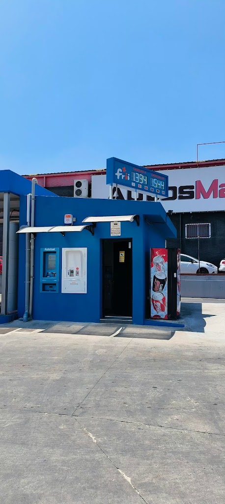 Gasolinera Frii San Jose de Valderas — Exterior