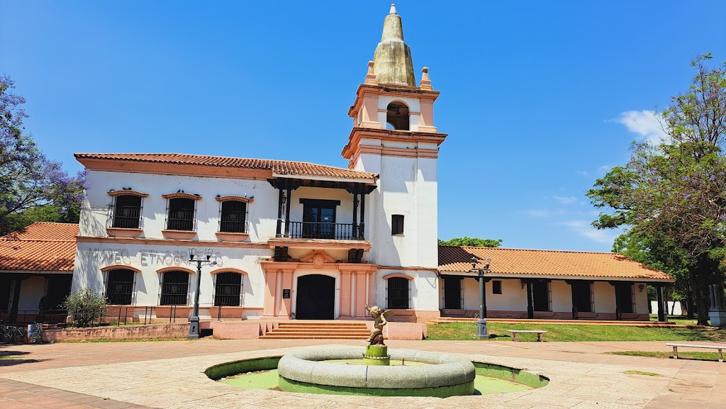 Museo Etnografico y Colonial "Juan de Garay"