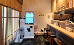 6555cc0530bd630bef6f47a6 的照片