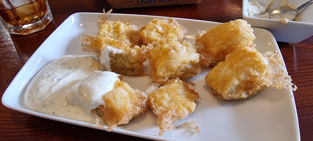 Taberna Santona — Comida y bebida