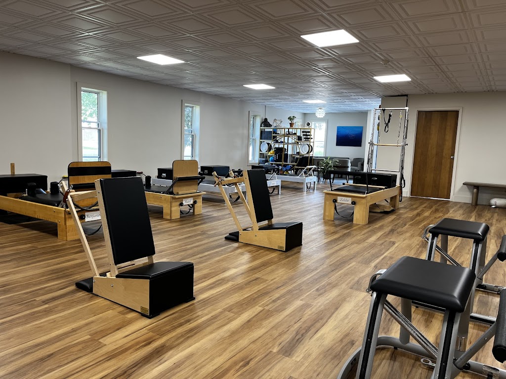  PRAJNA pilates | yoga | beyond