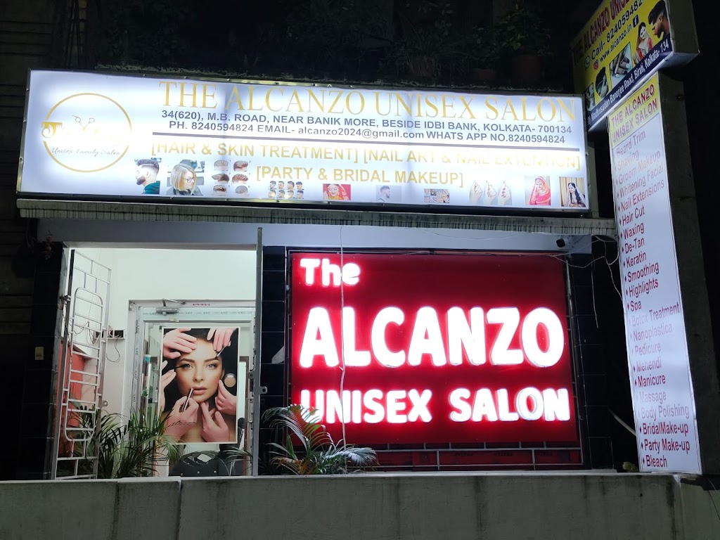 The Alcanzo Unisex Family Salon