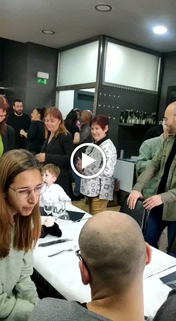 Restaurant Cal Gravat — Videos
