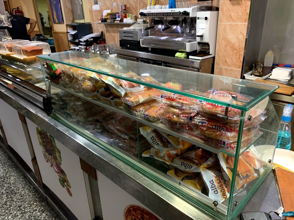 Cafeteria Restaurant