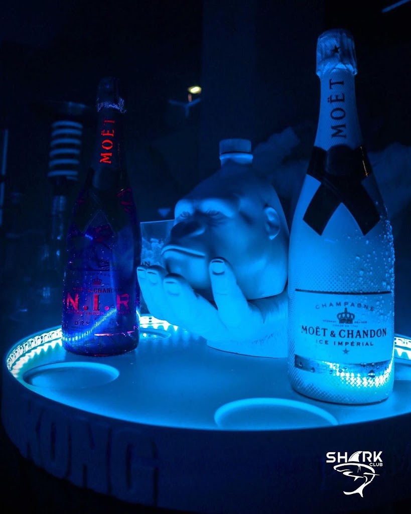 Shark Club — Del propietario